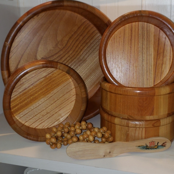 Wood Bowl Set w/3 Napkin Holders, Spread Knife - Picture 2 of 2